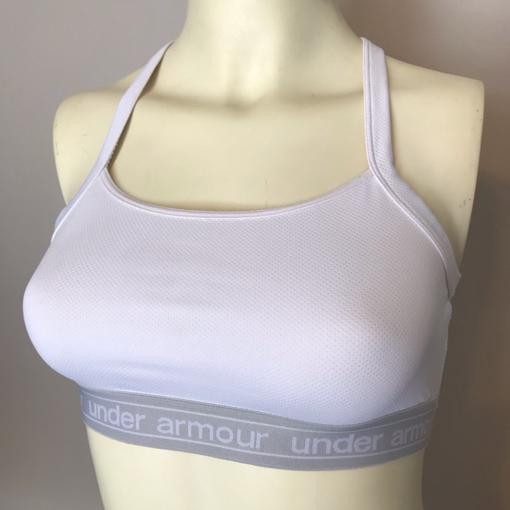 Under Armour Sports Bra Low Impact Size M     #063